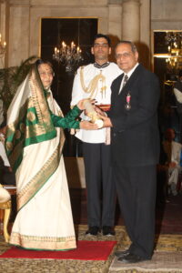 Arun Firodia receiving Padma Shri, the highest Civilian Award of India 